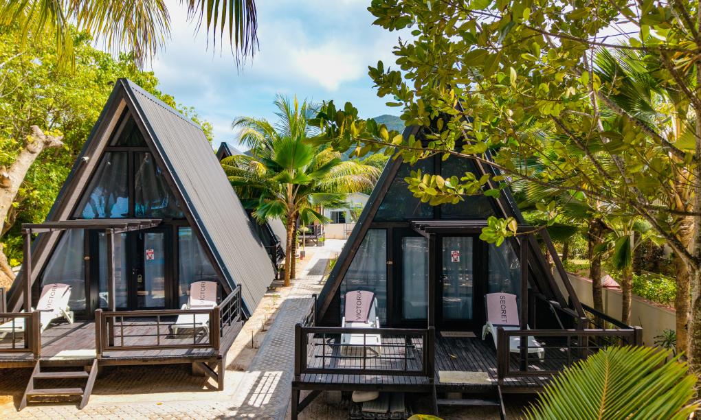 Lou Lou Bungalows