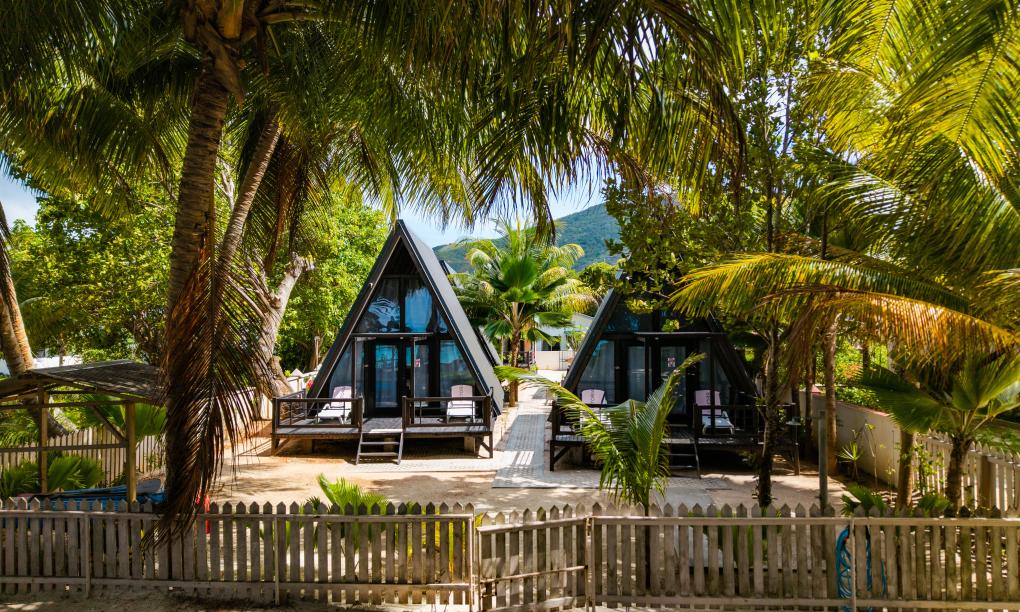 Lou Lou Bungalows
