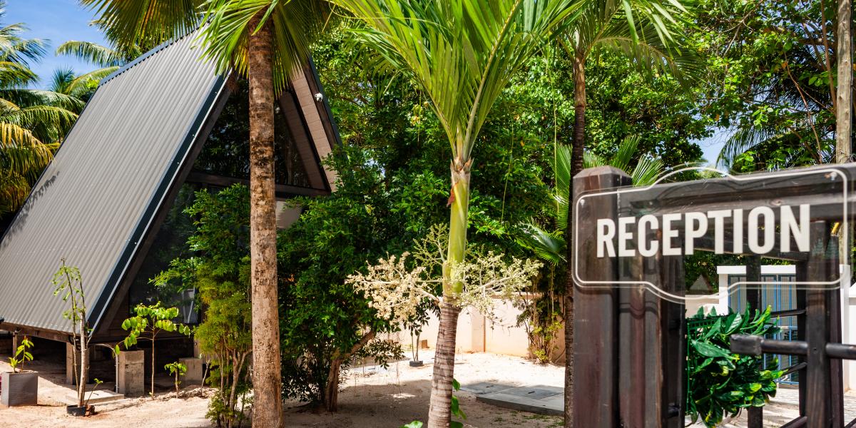 Lou Lou Bungalows