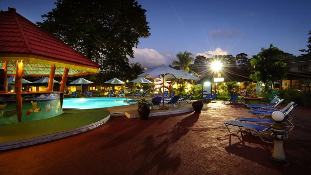 Foto 9: Berjaya Praslin Resort - Praslin (Seychelles)