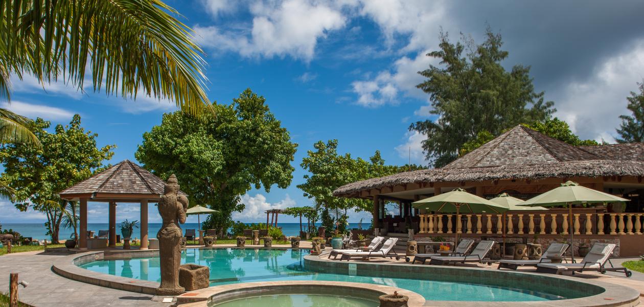 Castello Beach Hotel - Photo 1