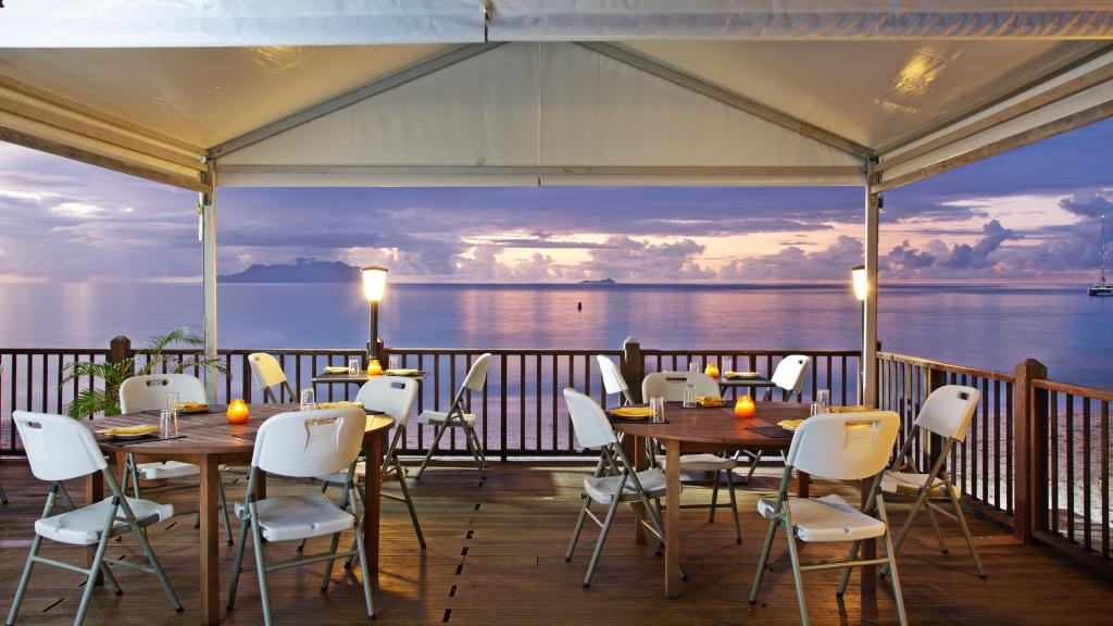 Photo 18: Coral Strand - Mahé (Seychelles)