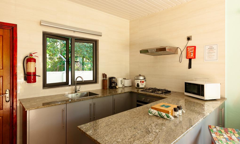 Casa de Leela & CocoLux Luxury Apartments - Bungalow