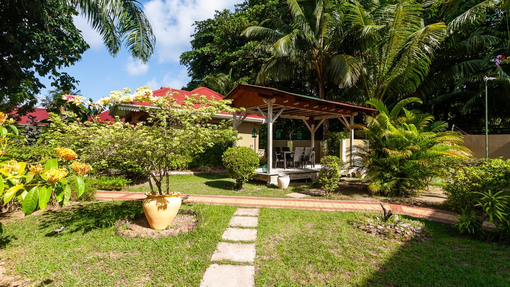 Photo 42: Casa de Leela & CocoLux Luxury Apartments - La Digue (Seychelles)
