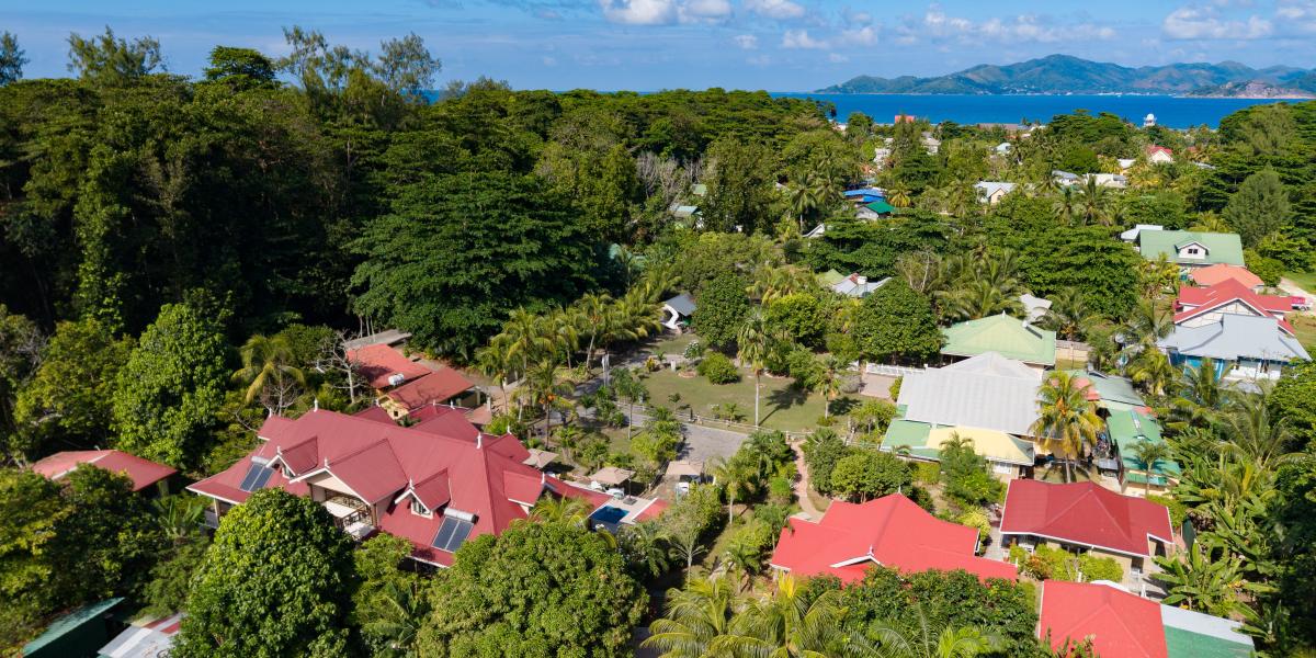 Casa de Leela & CocoLux Luxury Apartments