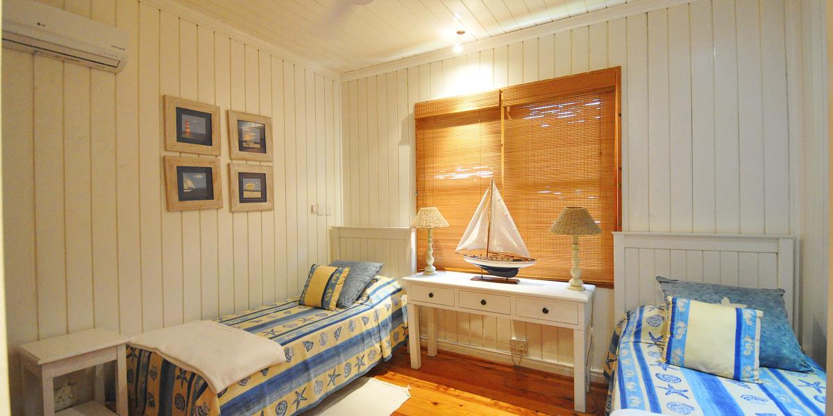 South Point Villas - Villa Cache