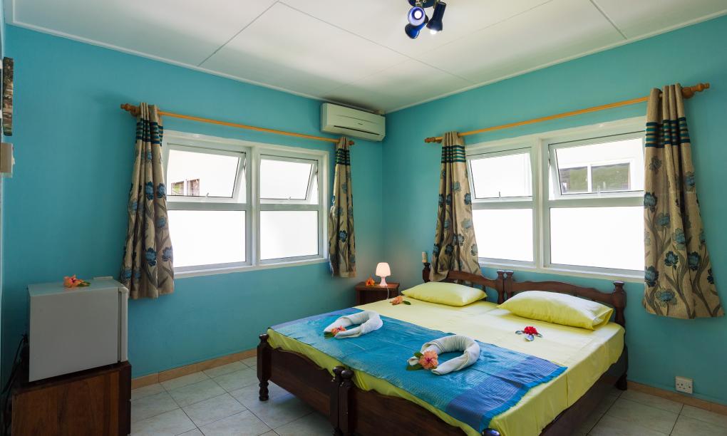 Kot Babi Guesthouse - 3-Bedroom Villa