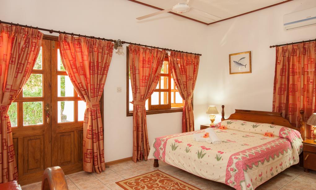 Kot Babi Guesthouse - Double Room