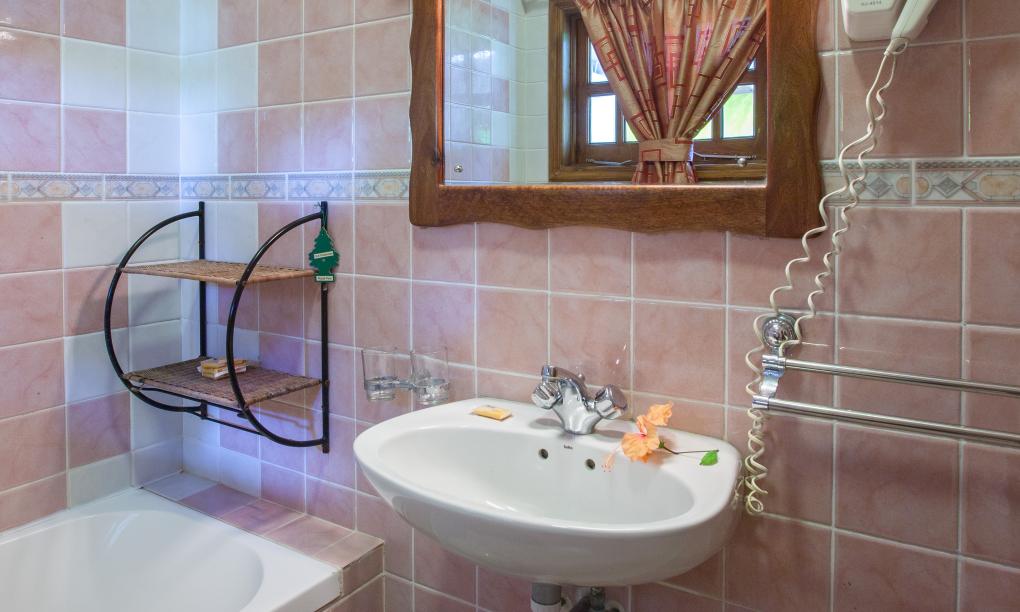 Kot Babi Guesthouse - Double Room