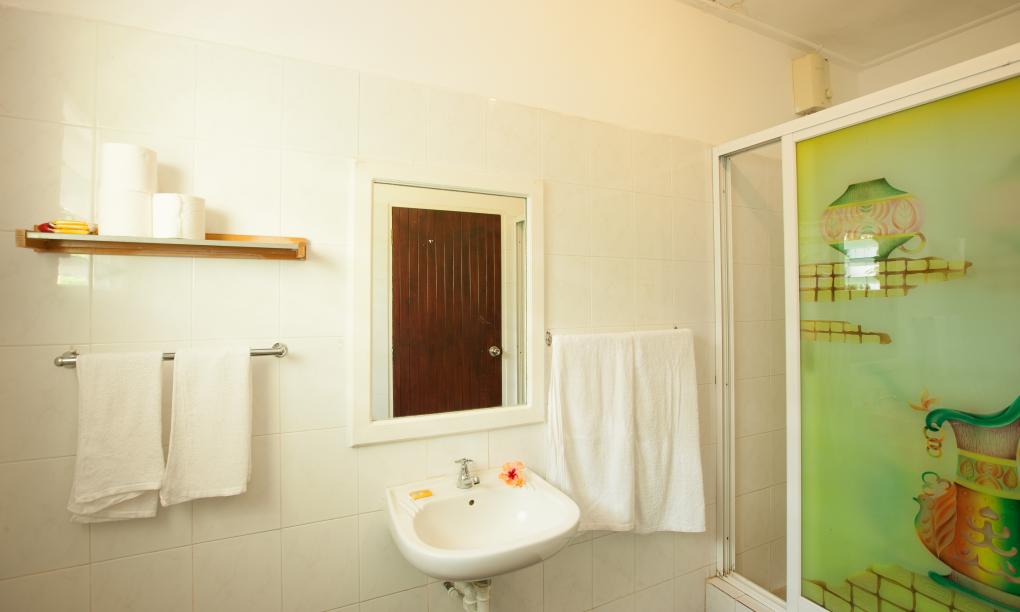 Kot Babi Guesthouse - 3-Bedroom Villa