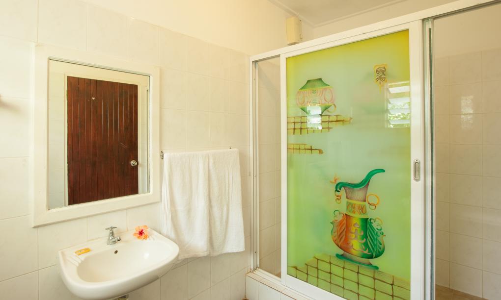 Kot Babi Guesthouse - 3-Bedroom Villa