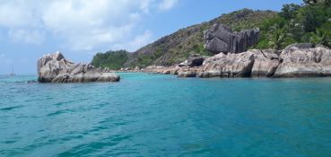 Swell Boat Charter - Curieuse and St Pierre - Full Day Tour
