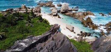 Sunny Trail Guide - Randonnée aventure à l'Anse Marron