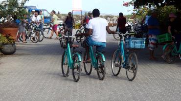 Trasferimento di biciclette a La Digue