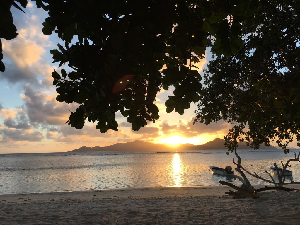 Sonnenuntergang am Strand der <accommodation>11|Villa Creole</accommodation> Sonnenuntergang am Strand der <accommodation>11|Villa Creole</accommodation>