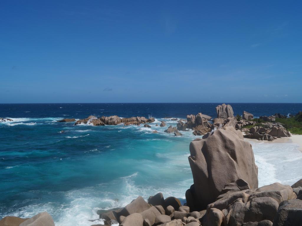 <beach>10|Anse Marron</beach>, La Digue