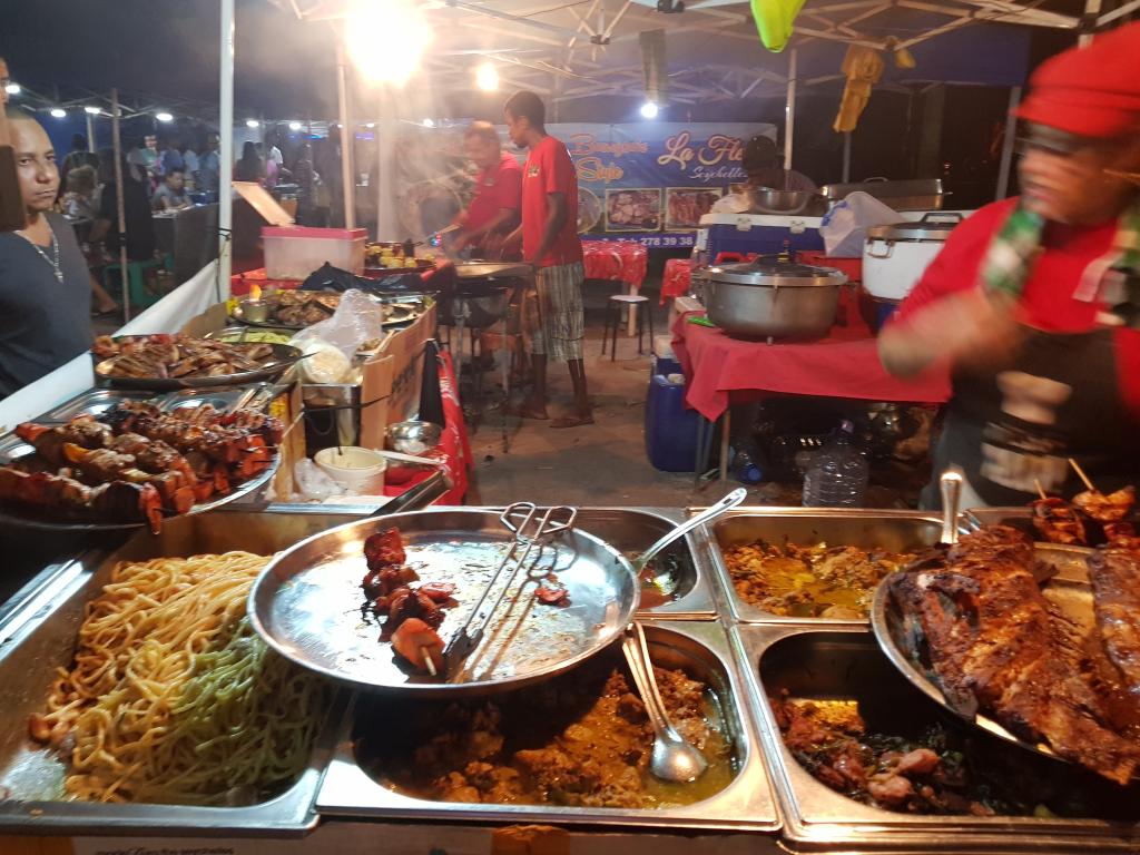 Buffet am Beau Vallon