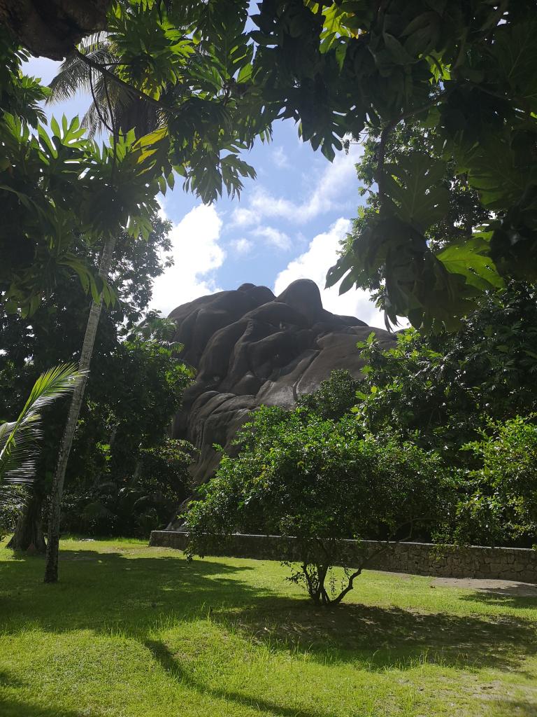 Felsformation an der Anse Source d'Argent Felsformation an der Anse Source d'Argent