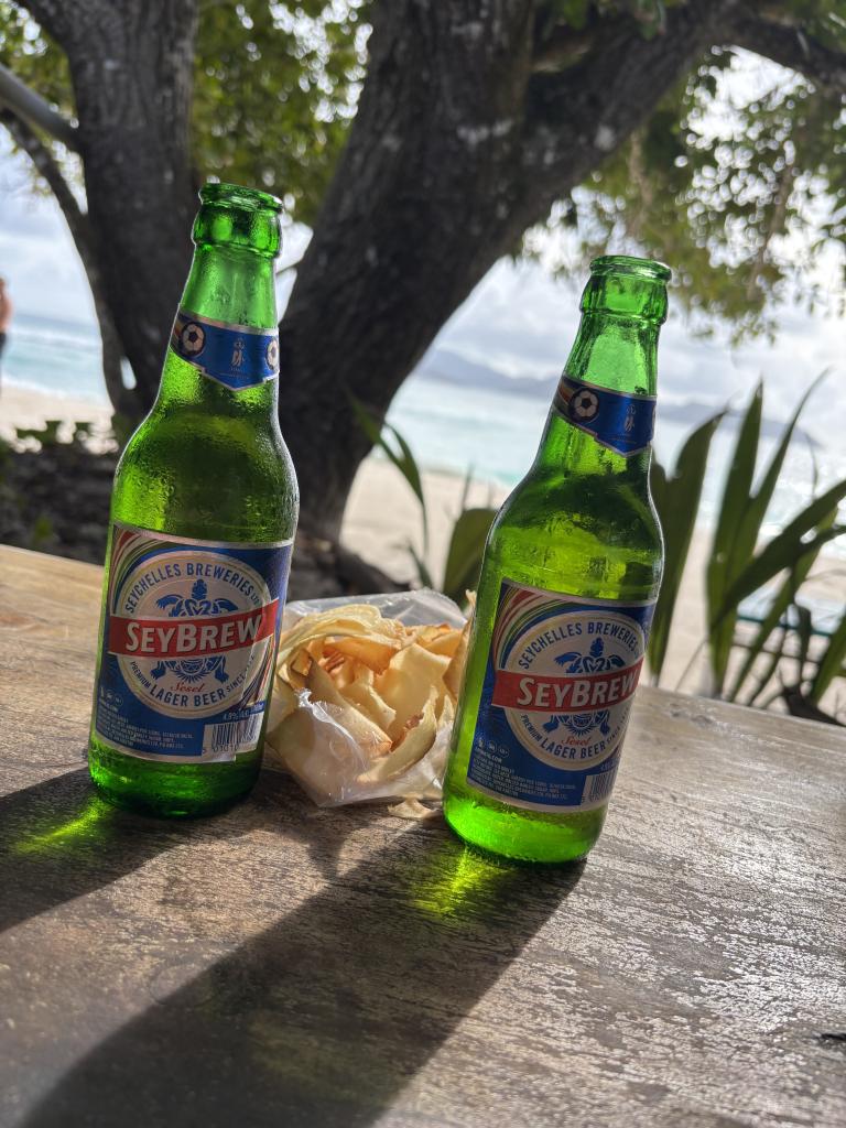 Seybrew und Cassava Chips