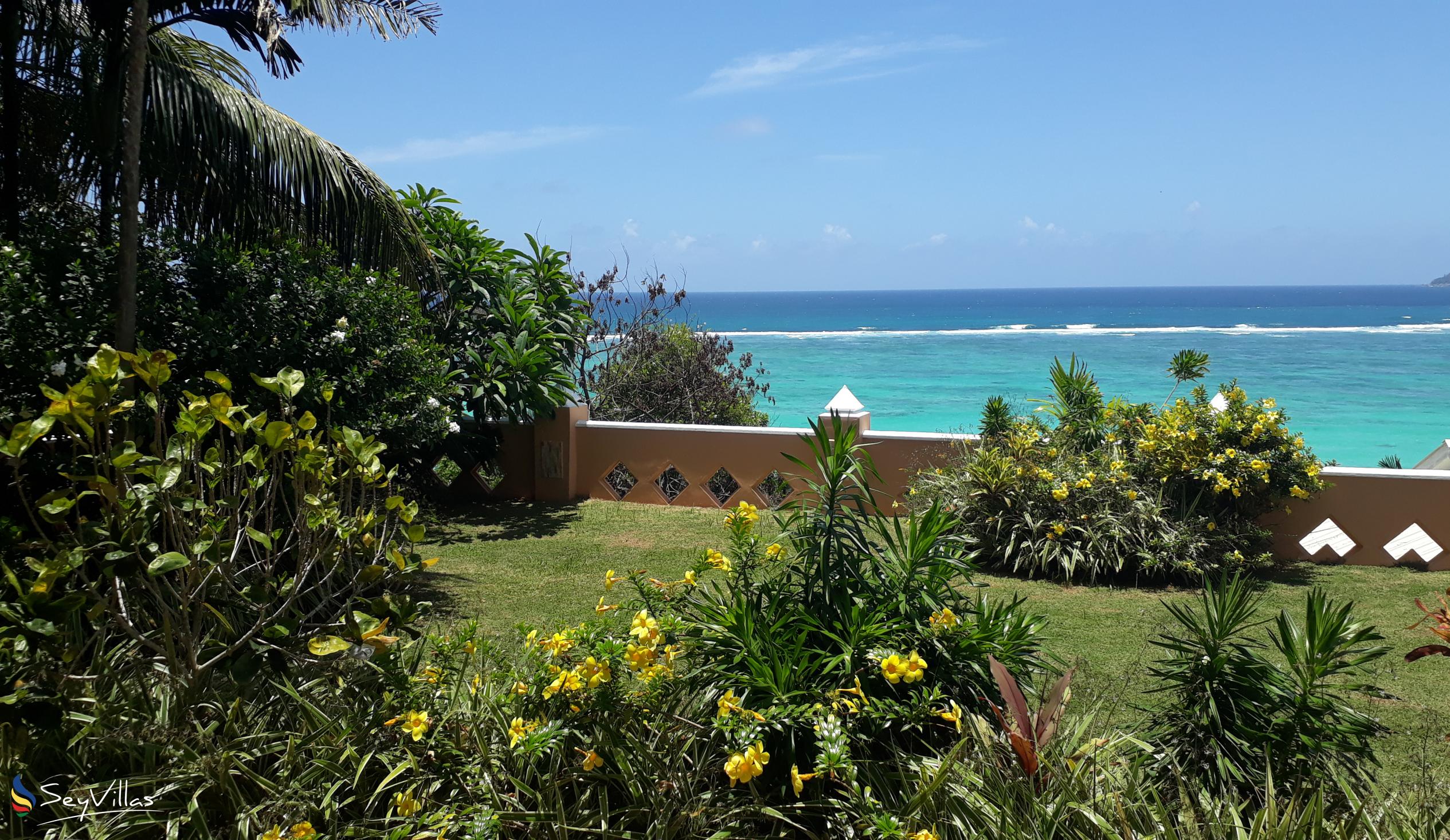 Photo 26: Au Fond de Mer View - Outdoor area - Mahé (Seychelles)