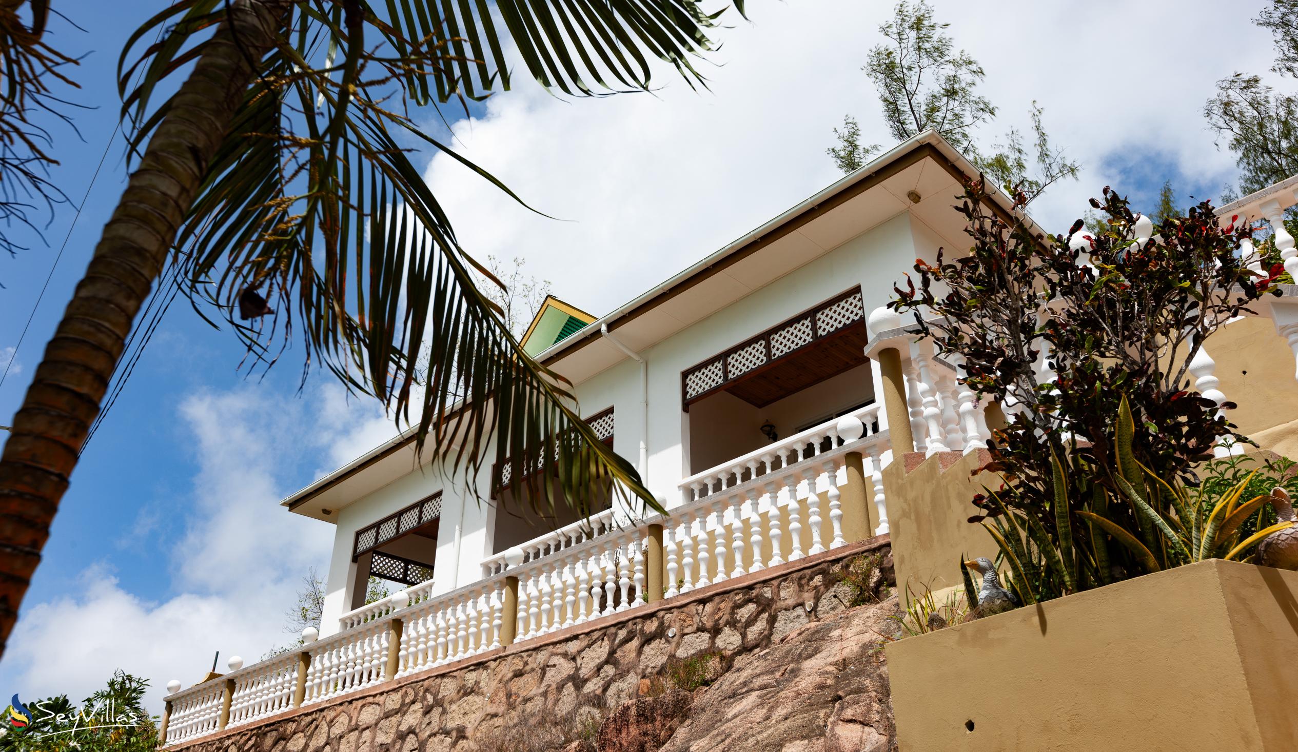 Photo 7: Villa Anse La Blague - Outdoor area - Praslin (Seychelles)