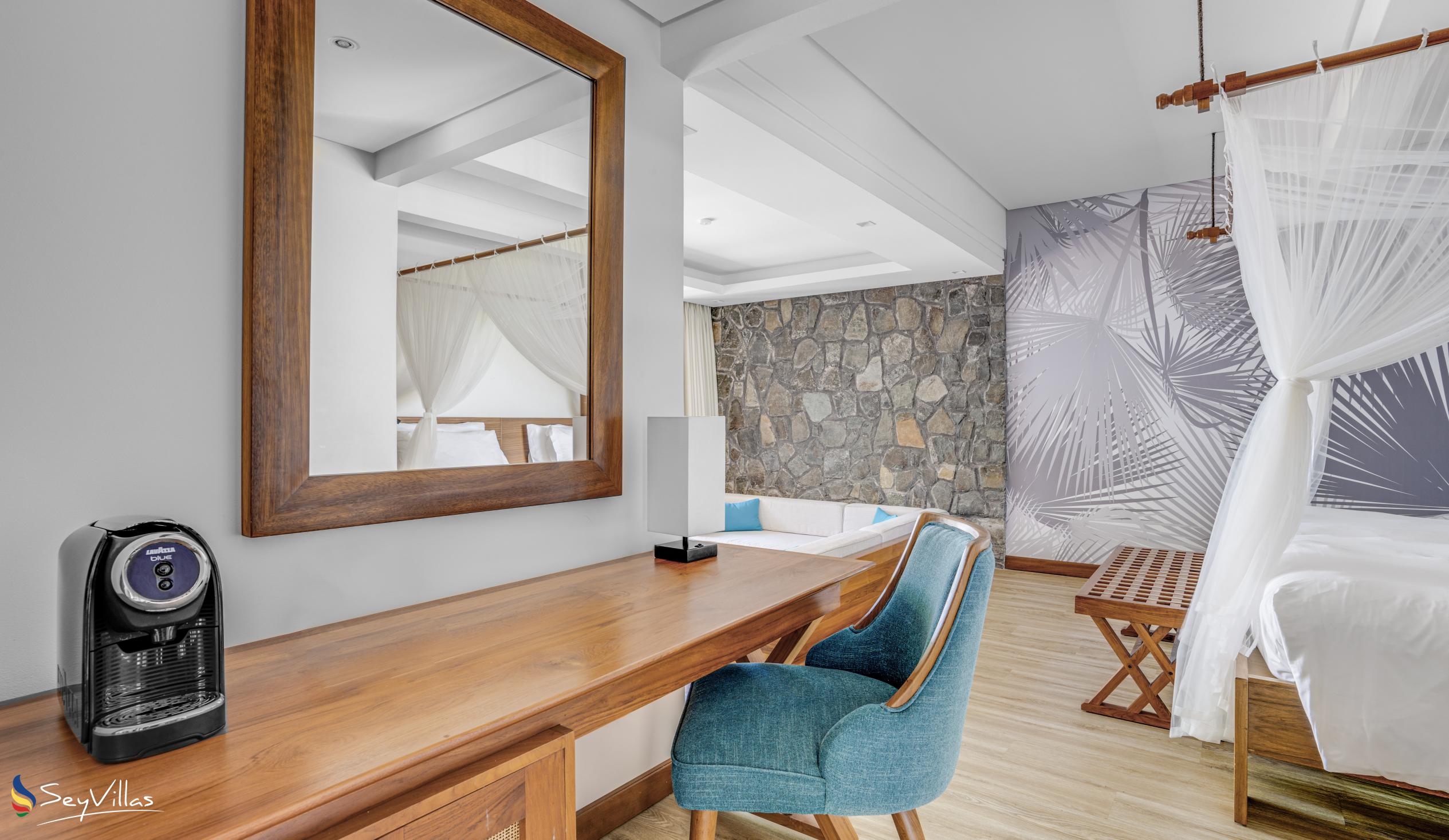 Foto 121: Kempinski Seychelles Resort Baie Lazare - Deluxe Ocean View Room - Mahé (Seychellen)