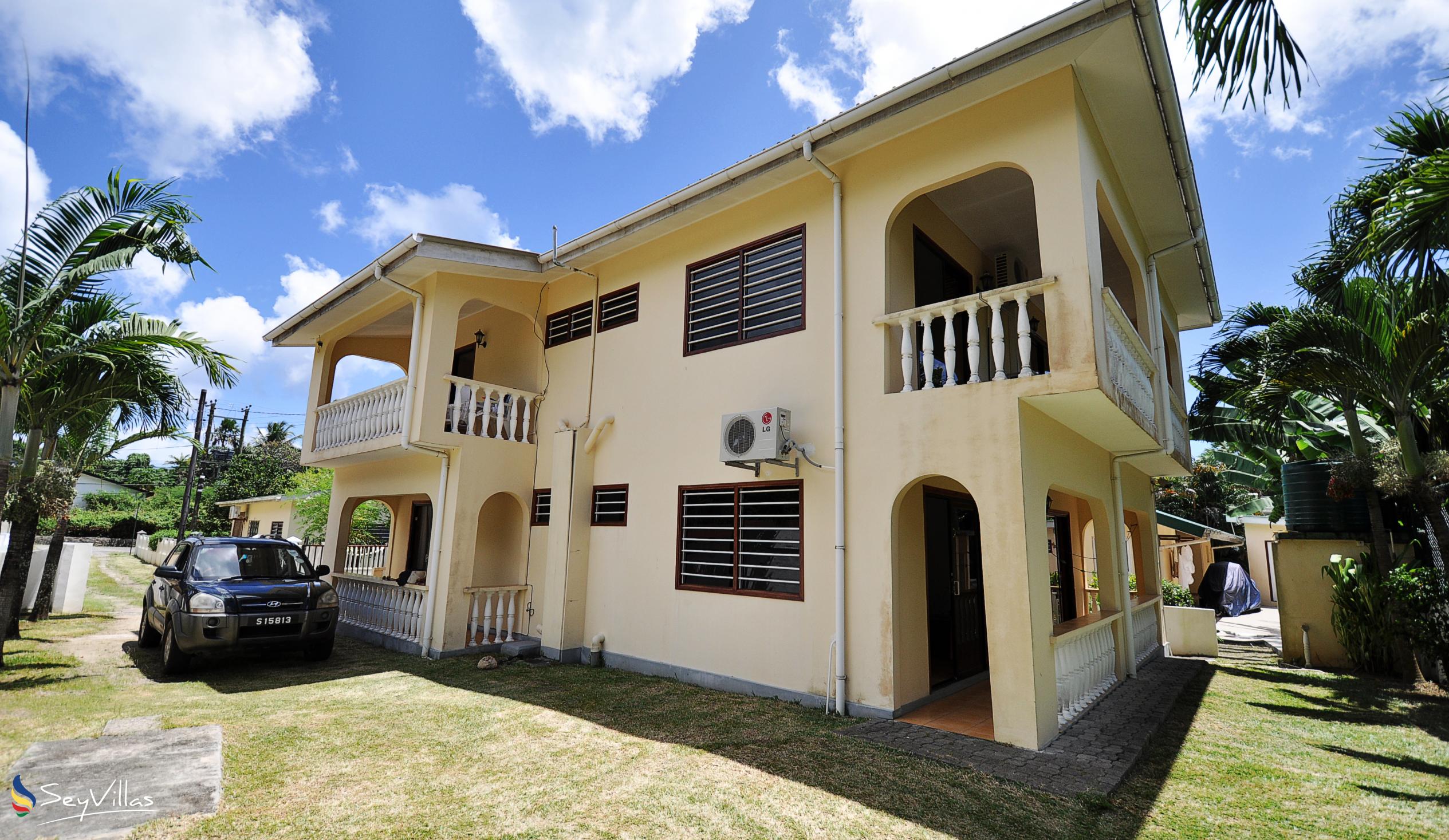 Foto 7: GT Selfcatering Apartments - Aussenbereich - Mahé (Seychellen)