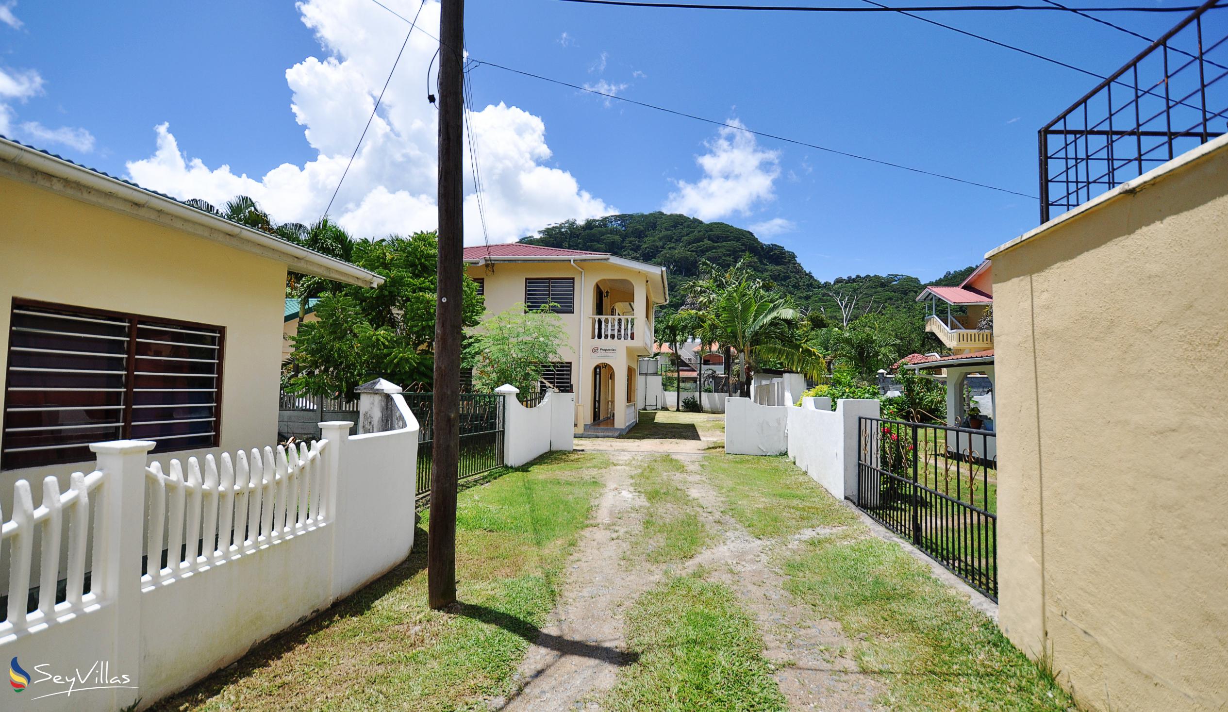 Foto 4: GT Selfcatering Apartments - Aussenbereich - Mahé (Seychellen)