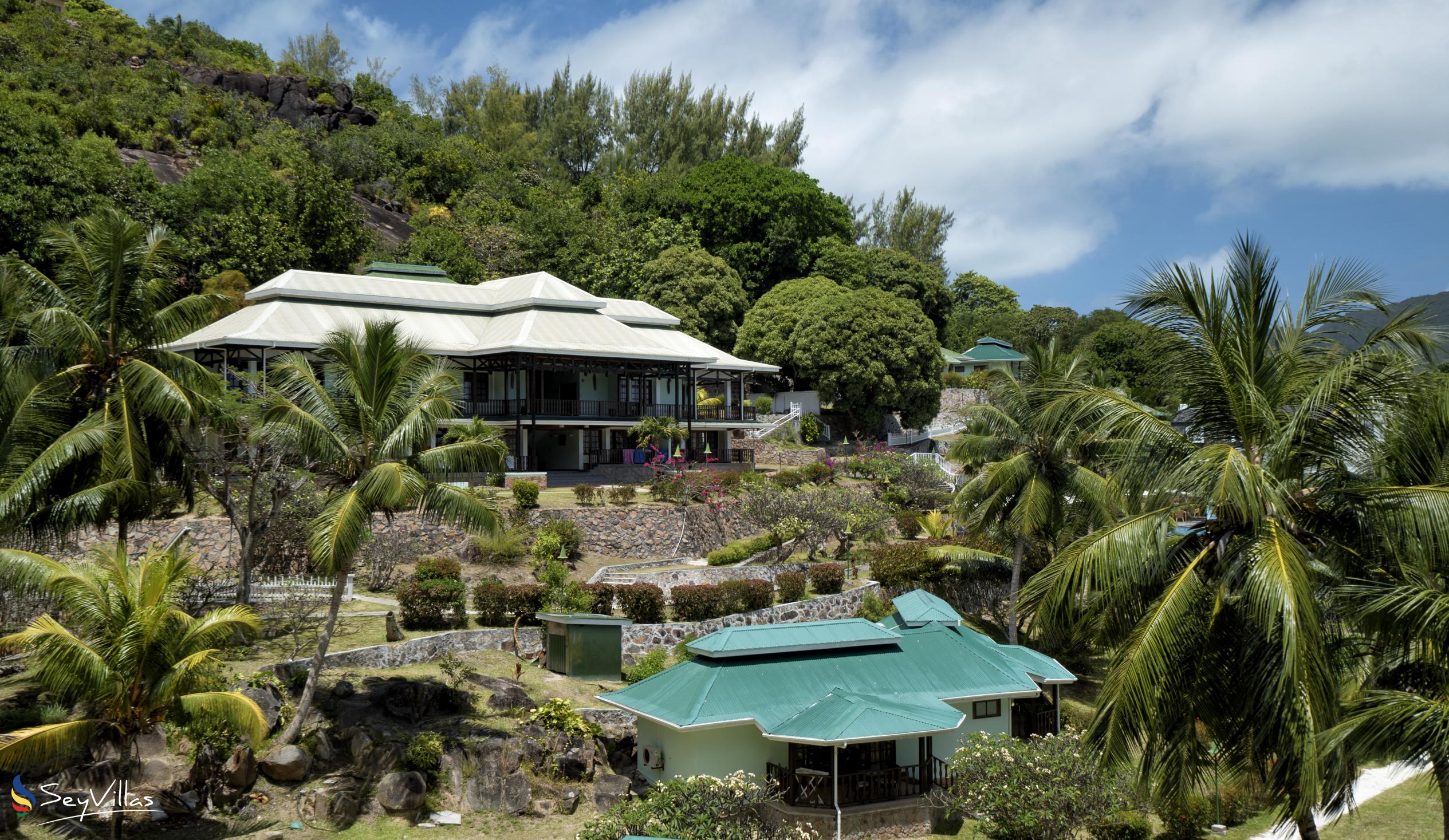 Foto 8: Hotel L'Archipel - Aussenbereich - Praslin (Seychellen)