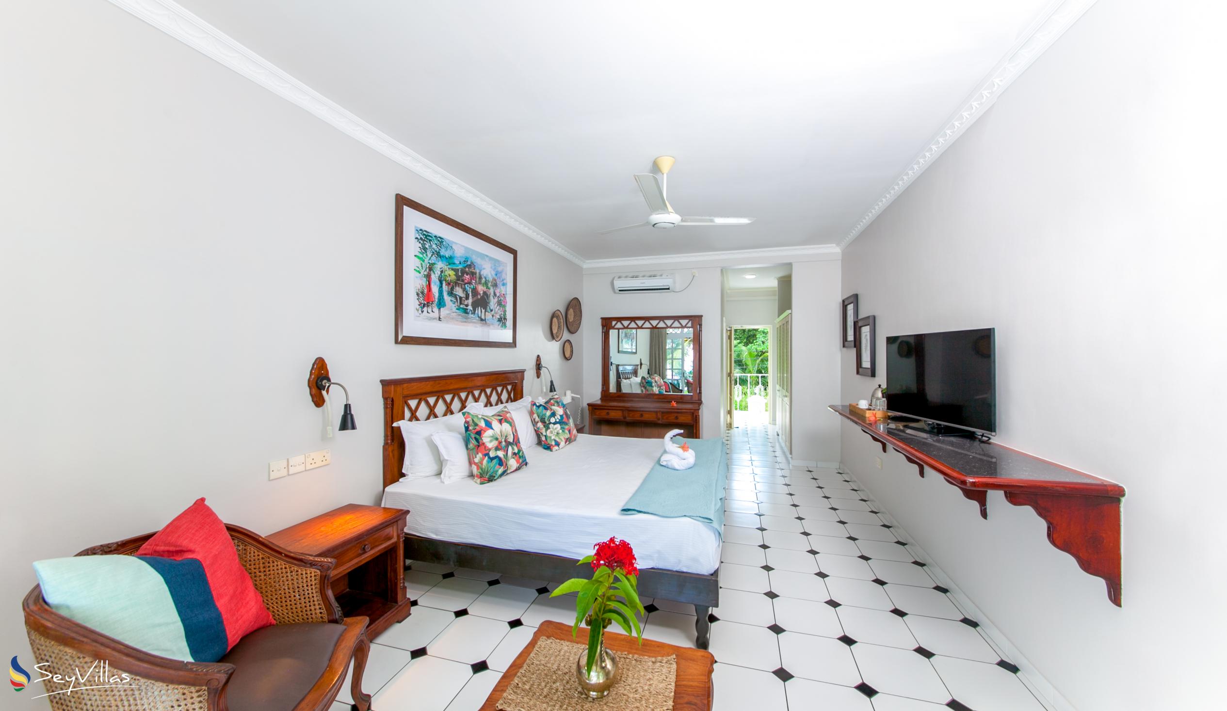 Foto 61: Palm Beach Hotel - Standard Zimmer - Praslin (Seychellen)