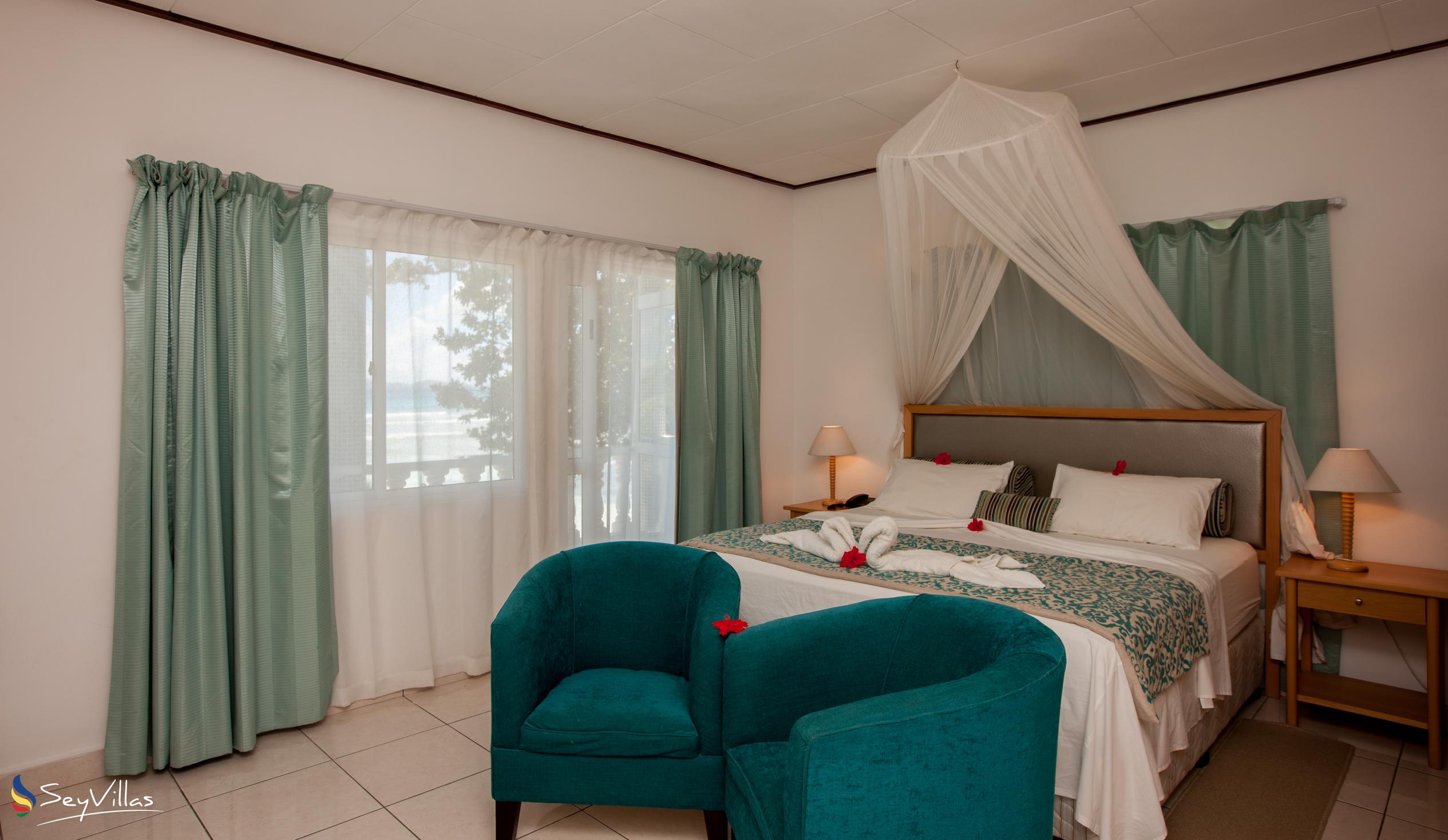 Foto 48: Moonlight Beach Villa - Standard Room Mountain View - La Digue (Seychellen)