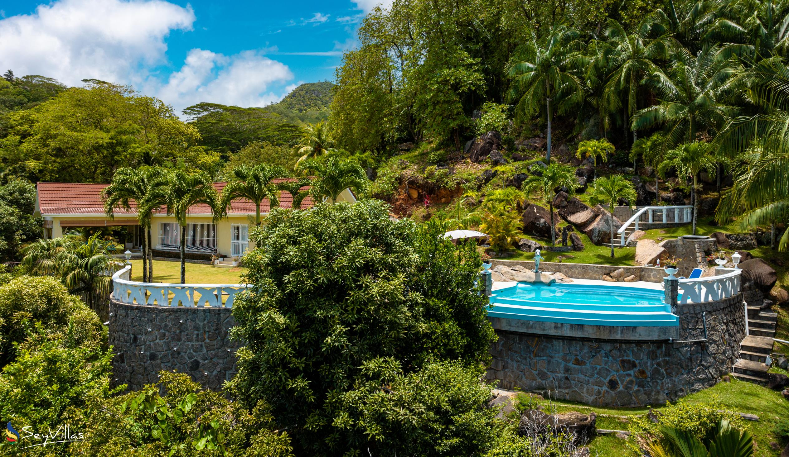 Foto 2: Villa Gazebo - Aussenbereich - Mahé (Seychellen)