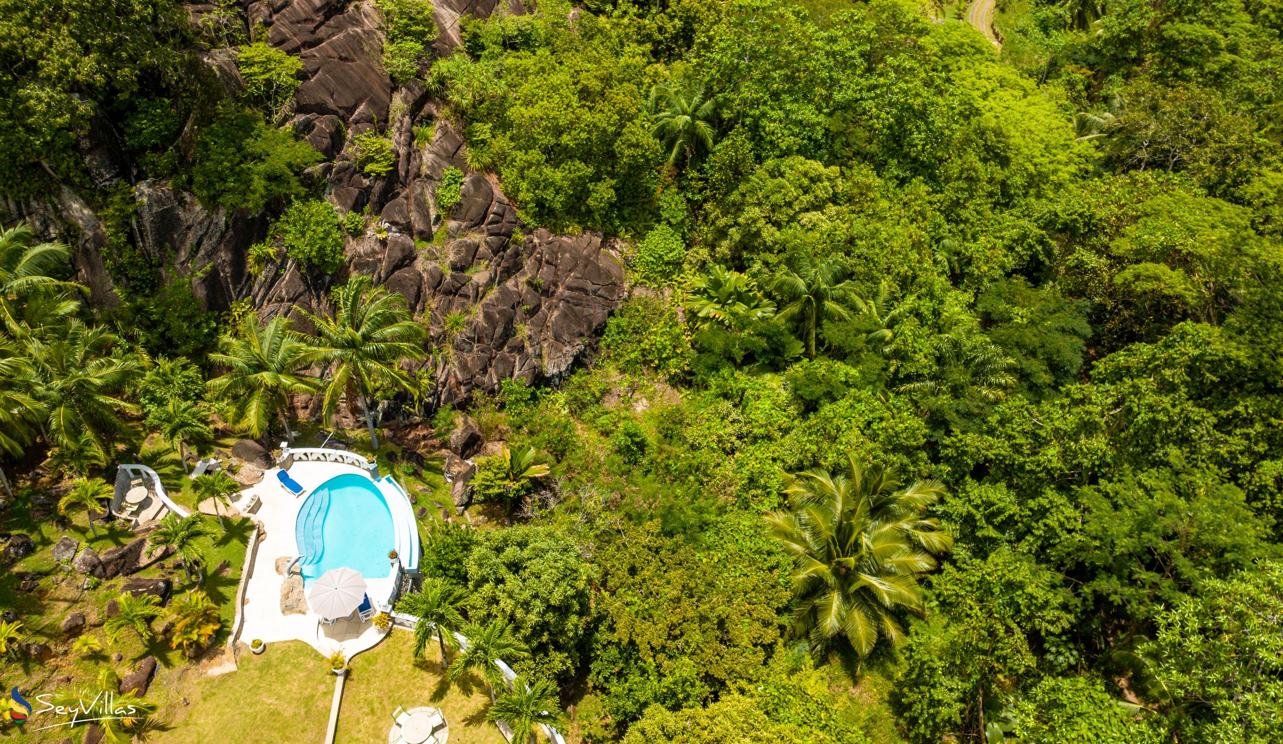 Photo 11: Villa Gazebo - Outdoor area - Mahé (Seychelles)