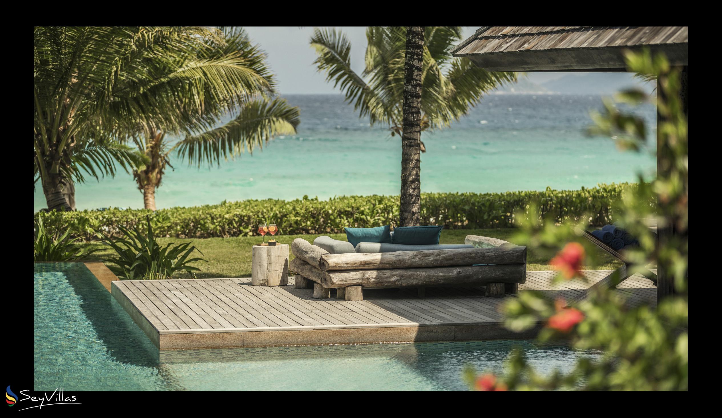 Photo 6: Four Seasons Resort - Outdoor area - Mahé (Seychelles)
