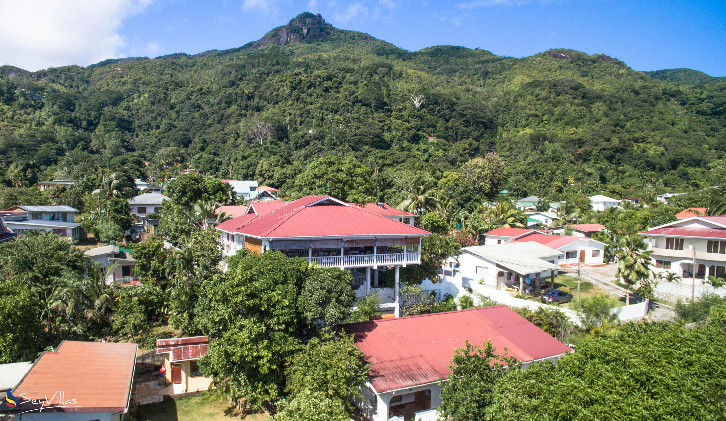 Foto 3: Casadani - Esterno - Mahé (Seychelles)