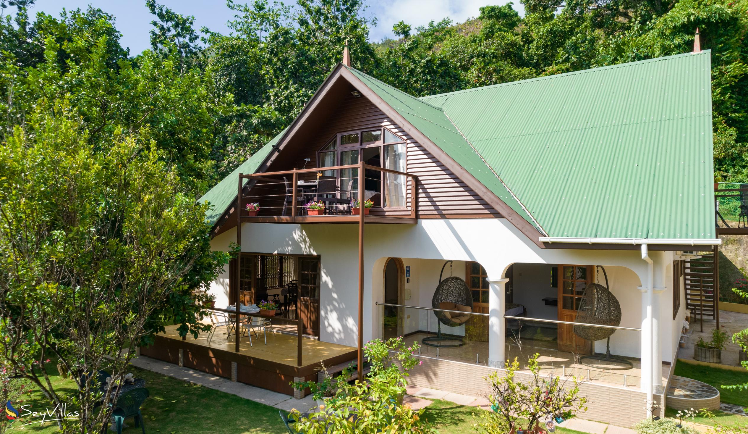 Foto 16: La Casa Grande - Aussenbereich - Praslin (Seychellen)