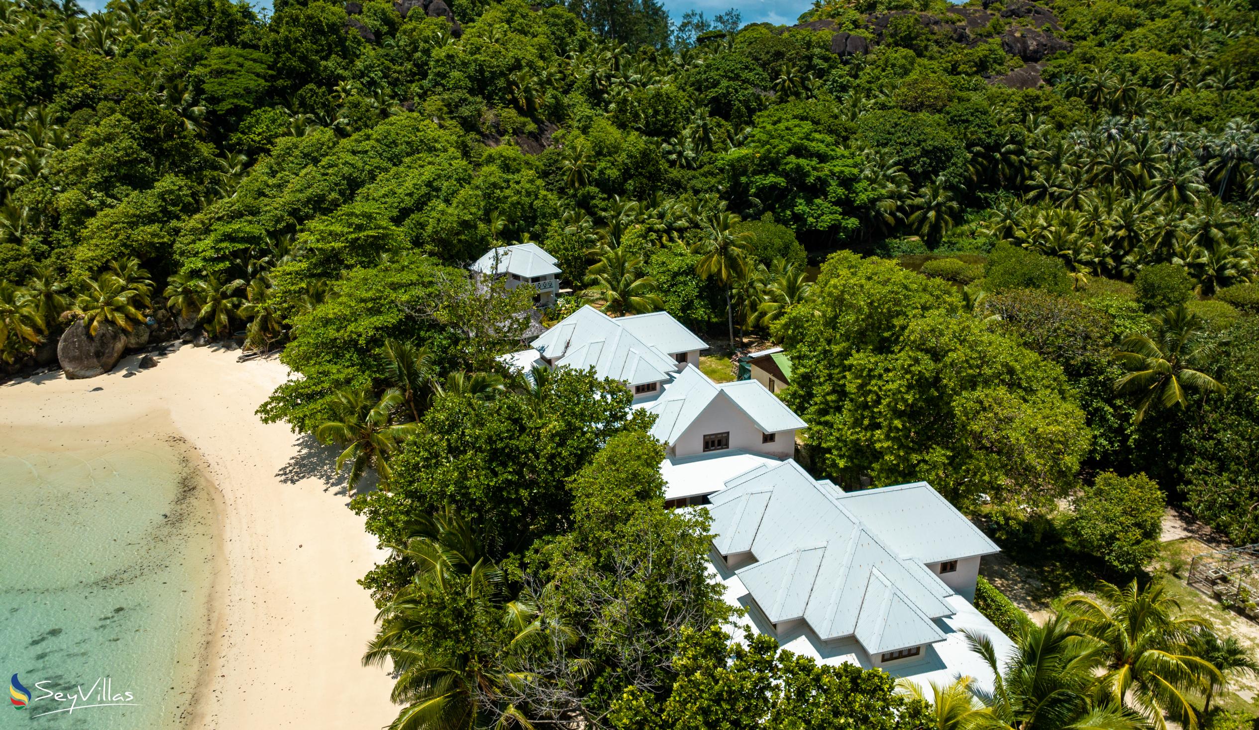 Photo 11: La Belle Tortue - Outdoor area - Silhouette Island (Seychelles)