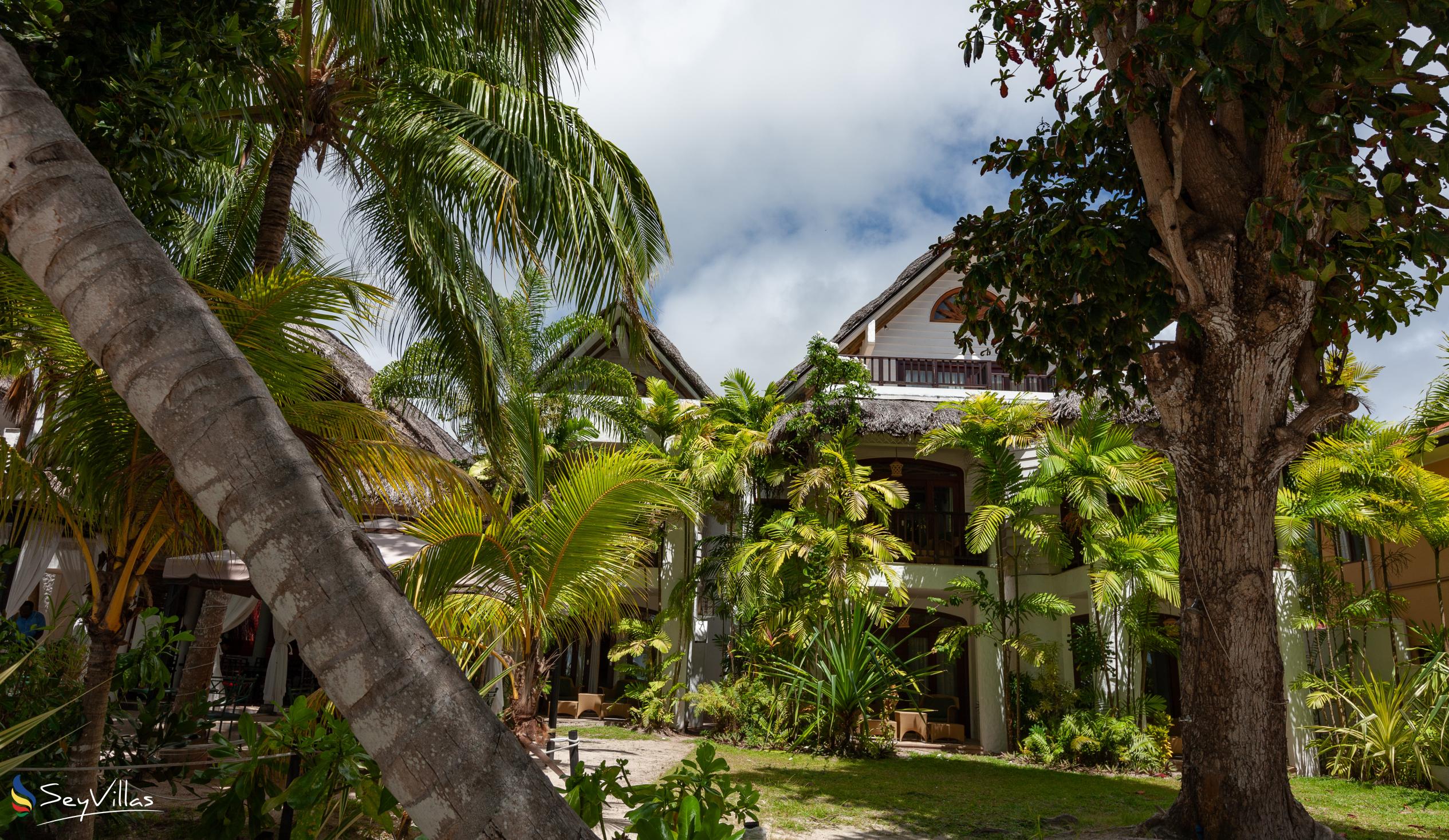 Foto 50: Village du Pecheur - Extérieur - Praslin (Seychelles)