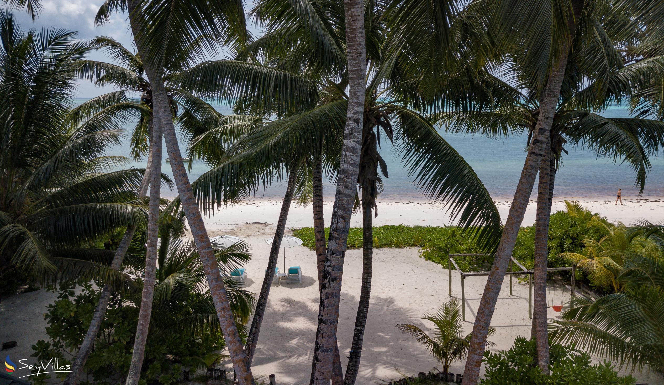 Foto 9: Ocean Jewels - Aussenbereich - Praslin (Seychellen)