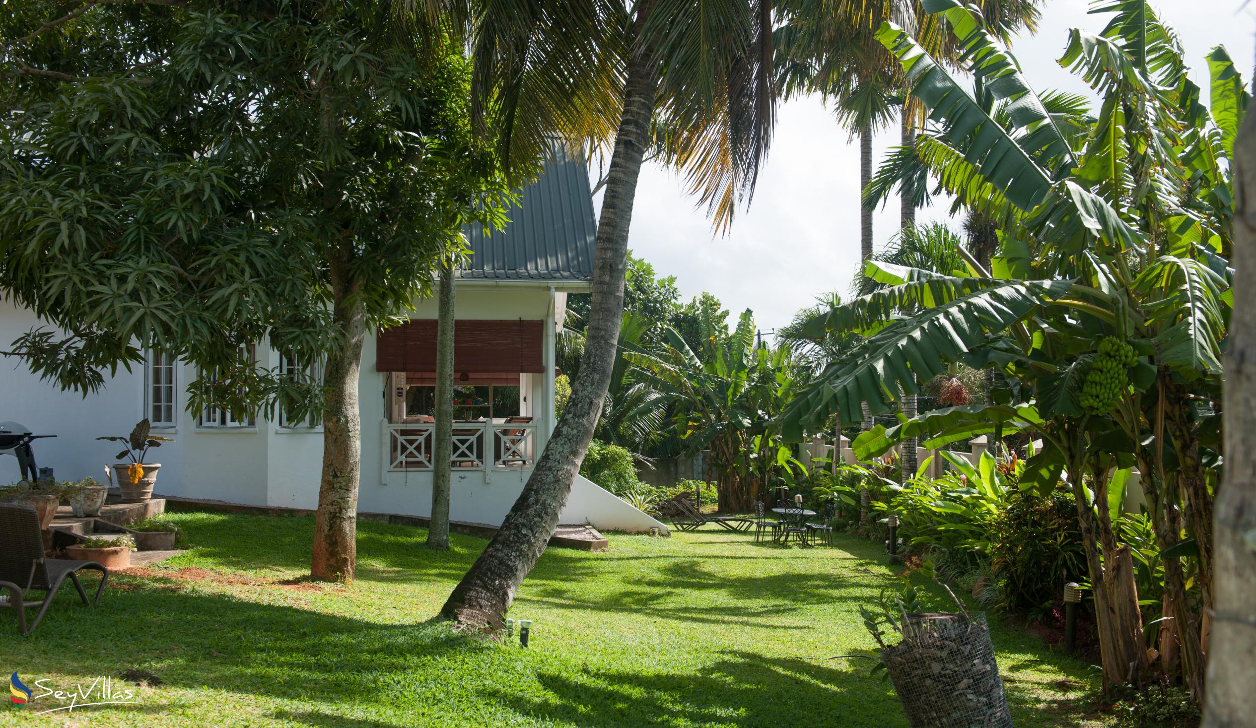 Photo 6: Le Domaine de Bacova - Outdoor area - Mahé (Seychelles)