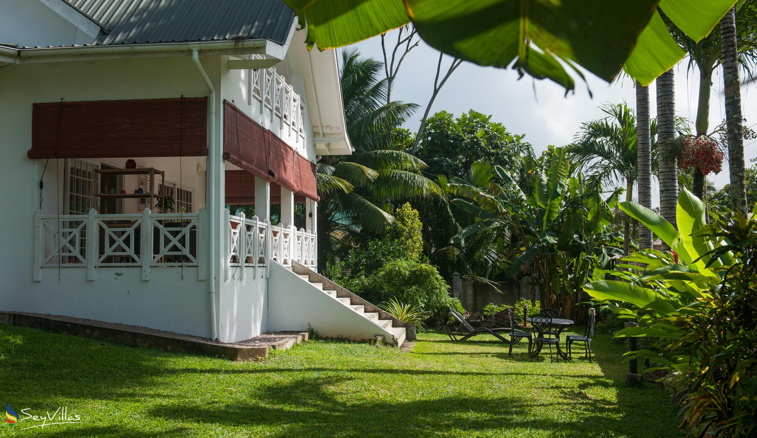 Photo 7: Le Domaine de Bacova - Outdoor area - Mahé (Seychelles)