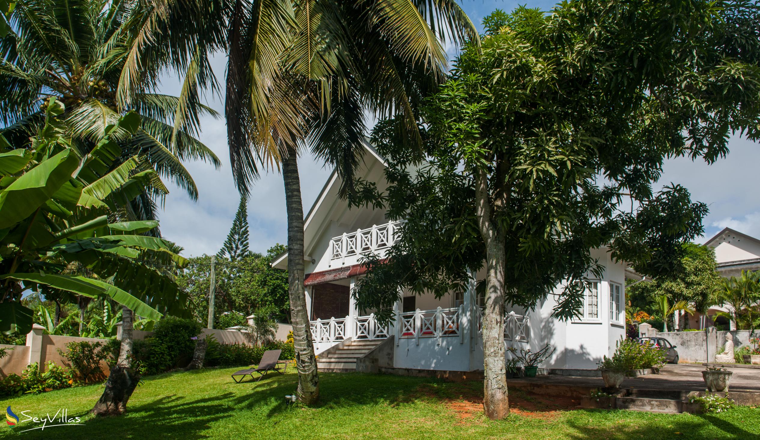 Photo 4: Le Domaine de Bacova - Outdoor area - Mahé (Seychelles)