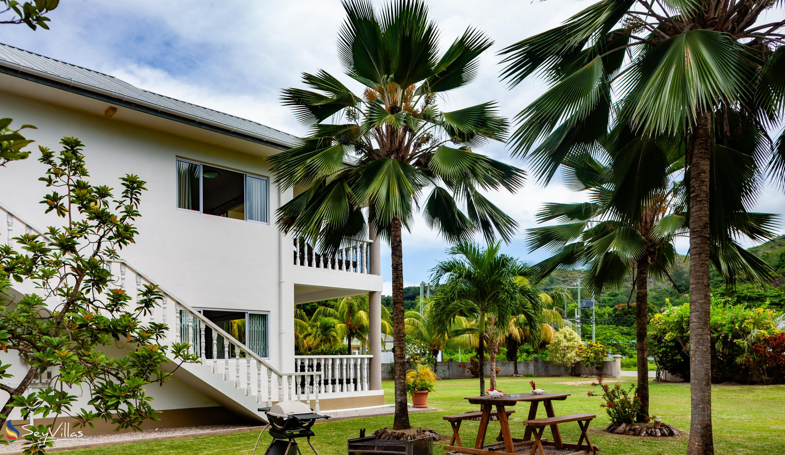Photo 10: Casa Tara Villas - Outdoor area - Praslin (Seychelles)