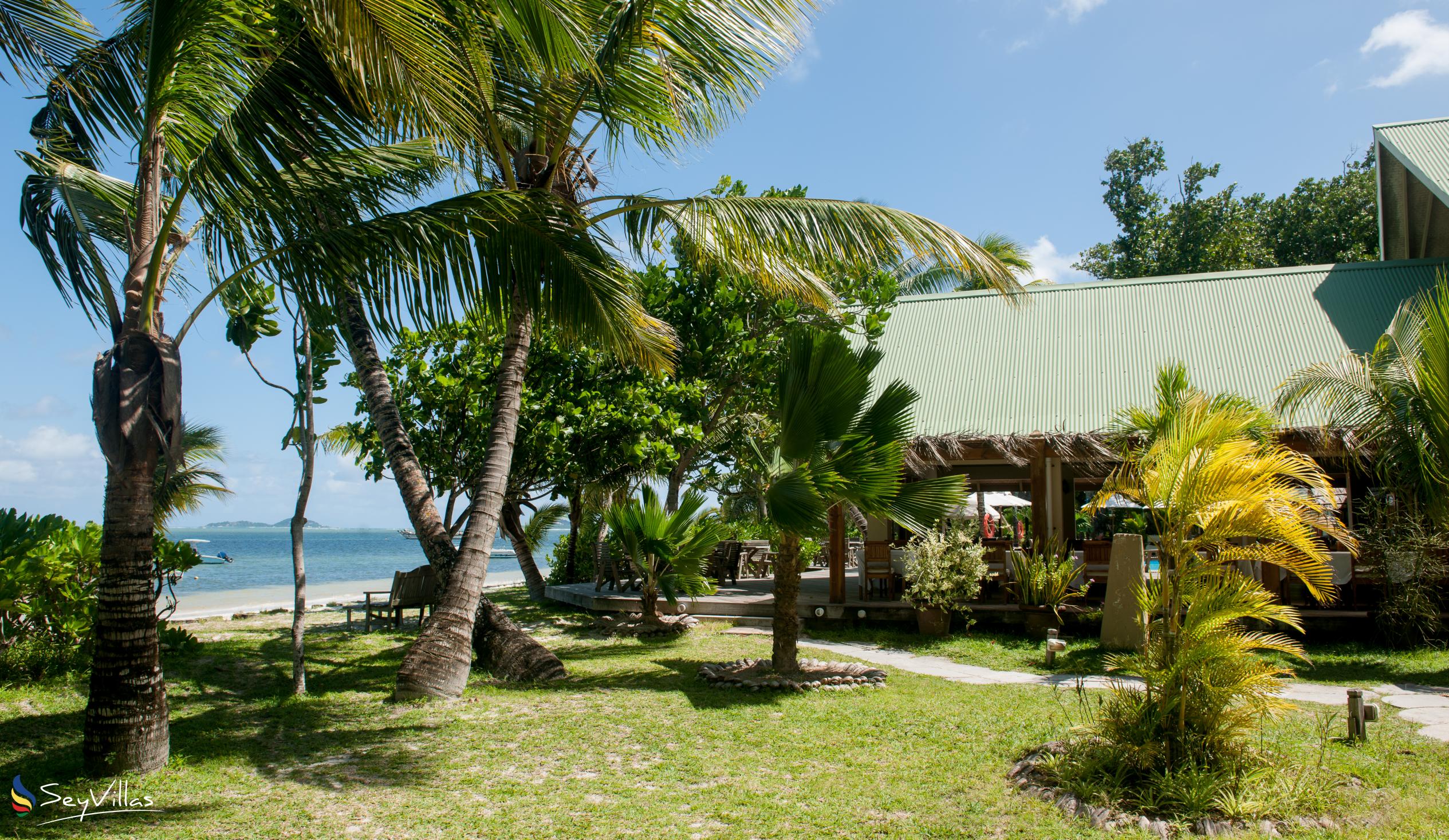 Foto 18: Indian Ocean Lodge - Aussenbereich - Praslin (Seychellen)