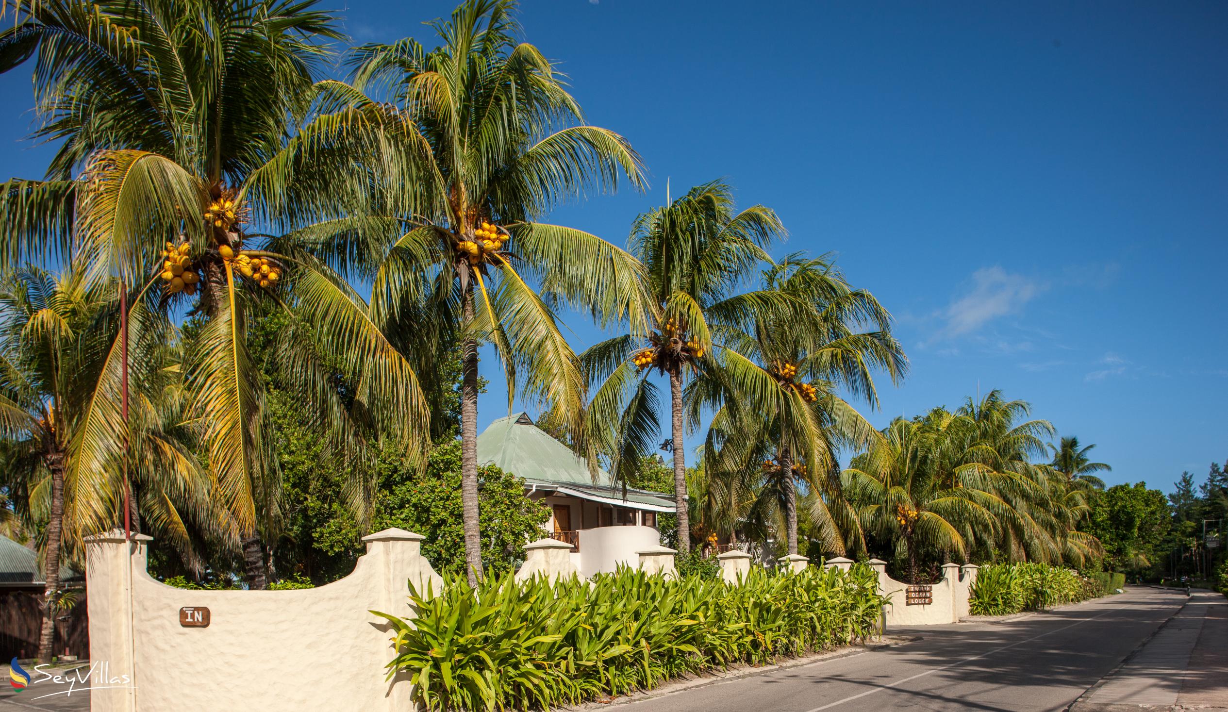 Foto 17: Indian Ocean Lodge - Aussenbereich - Praslin (Seychellen)