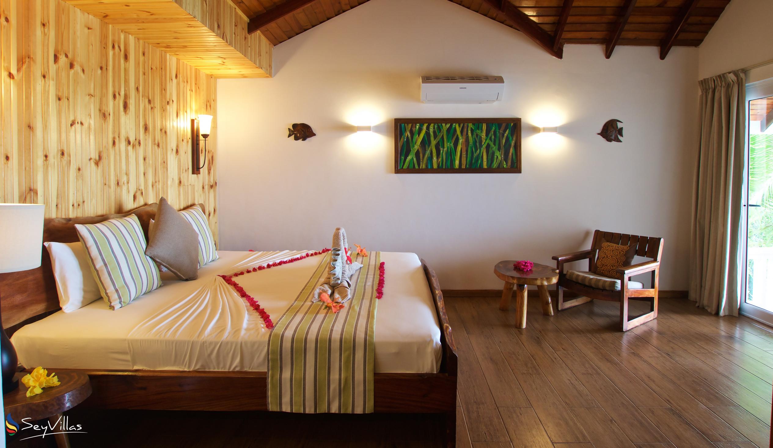 Foto 45: Colibri Guesthouse - Superior-Honeymoonzimmer - Praslin (Seychellen)