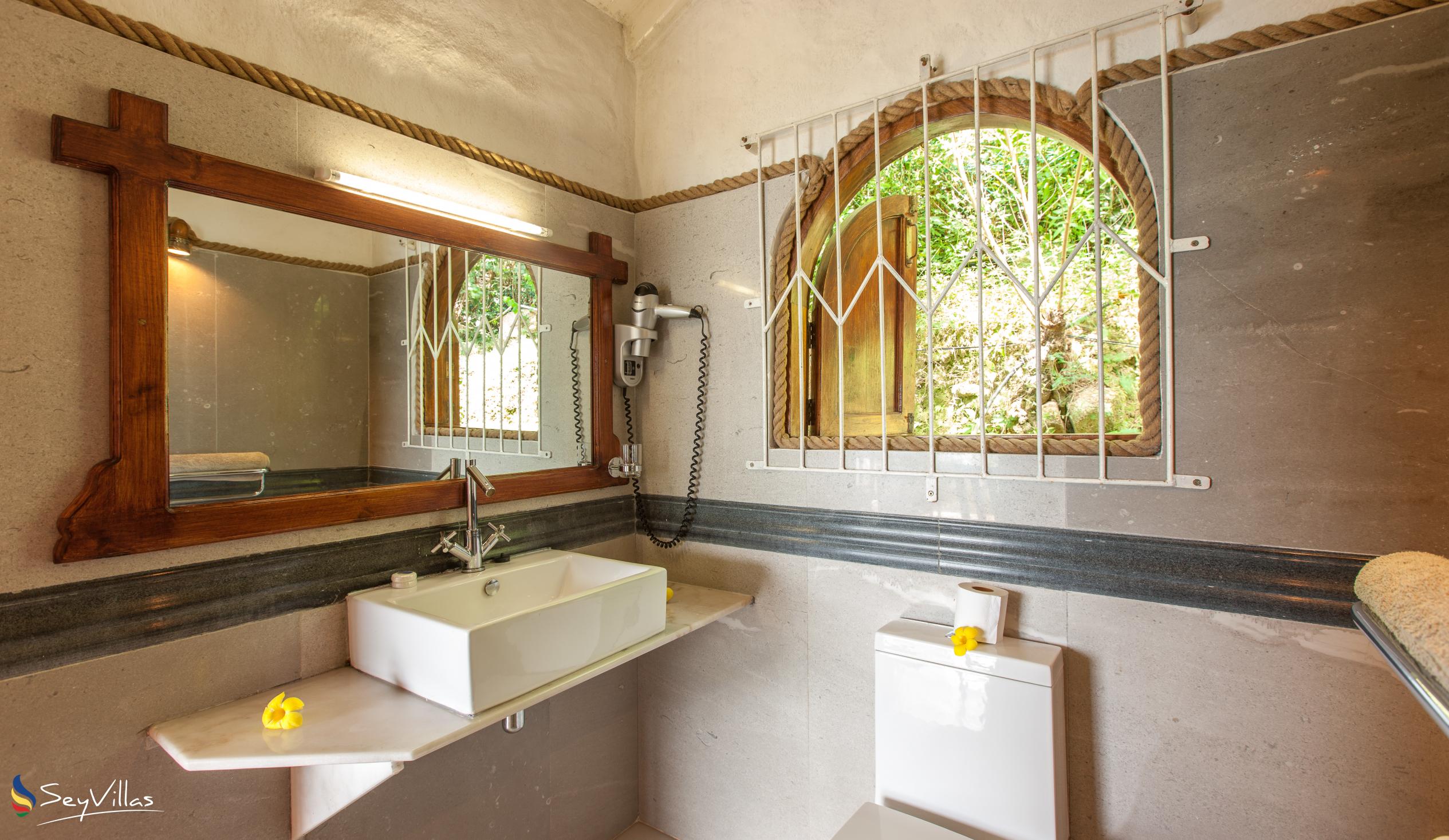 Foto 41: Colibri Guesthouse - Standard Zimmer - Praslin (Seychellen)