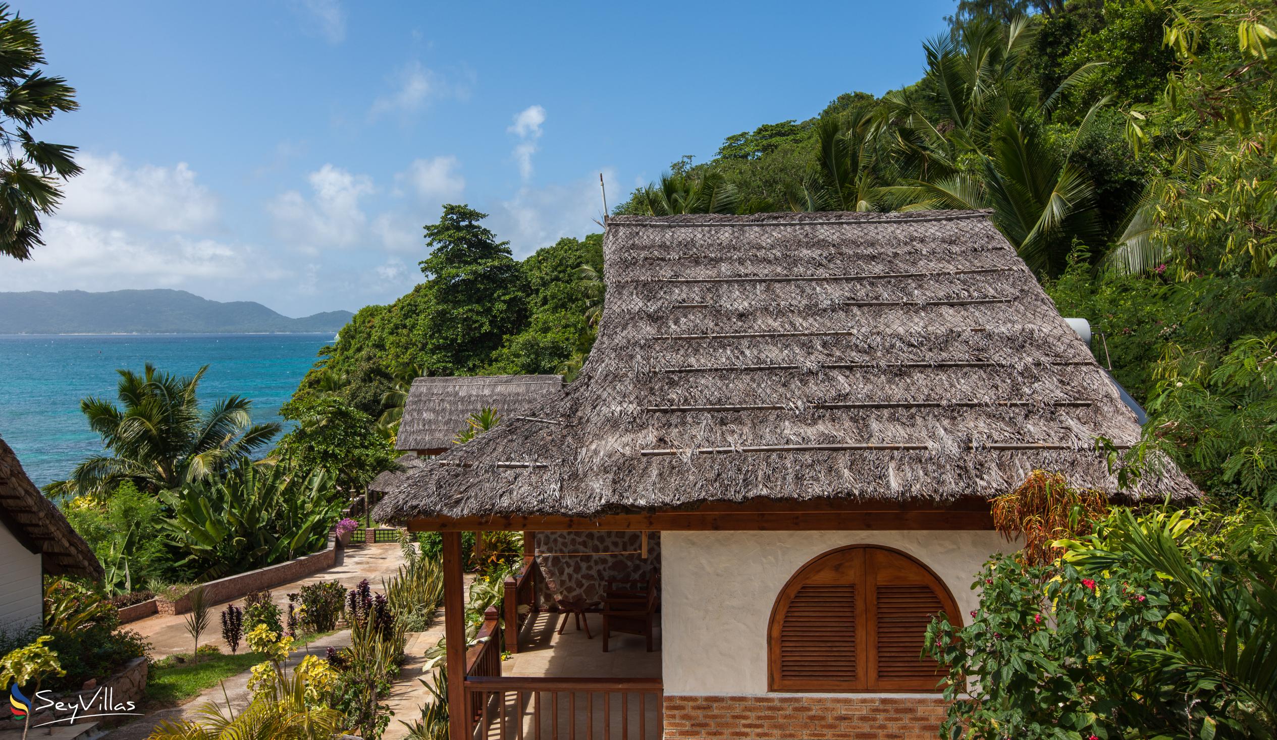Foto 20: Colibri Guesthouse - Aussenbereich - Praslin (Seychellen)