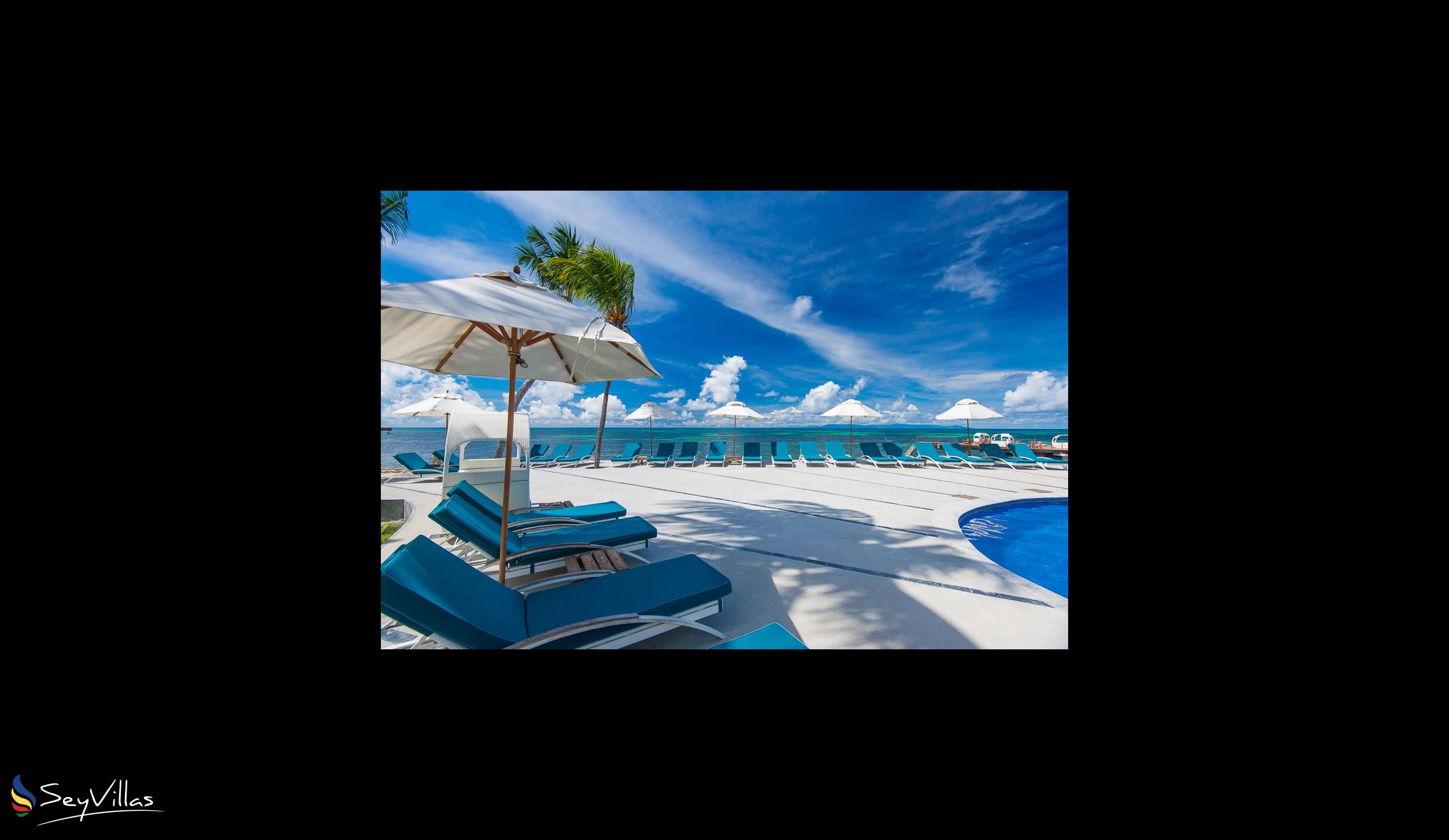 Foto 28: Coco de Mer & Black Parrot Suites - Aussenbereich - Praslin (Seychellen)