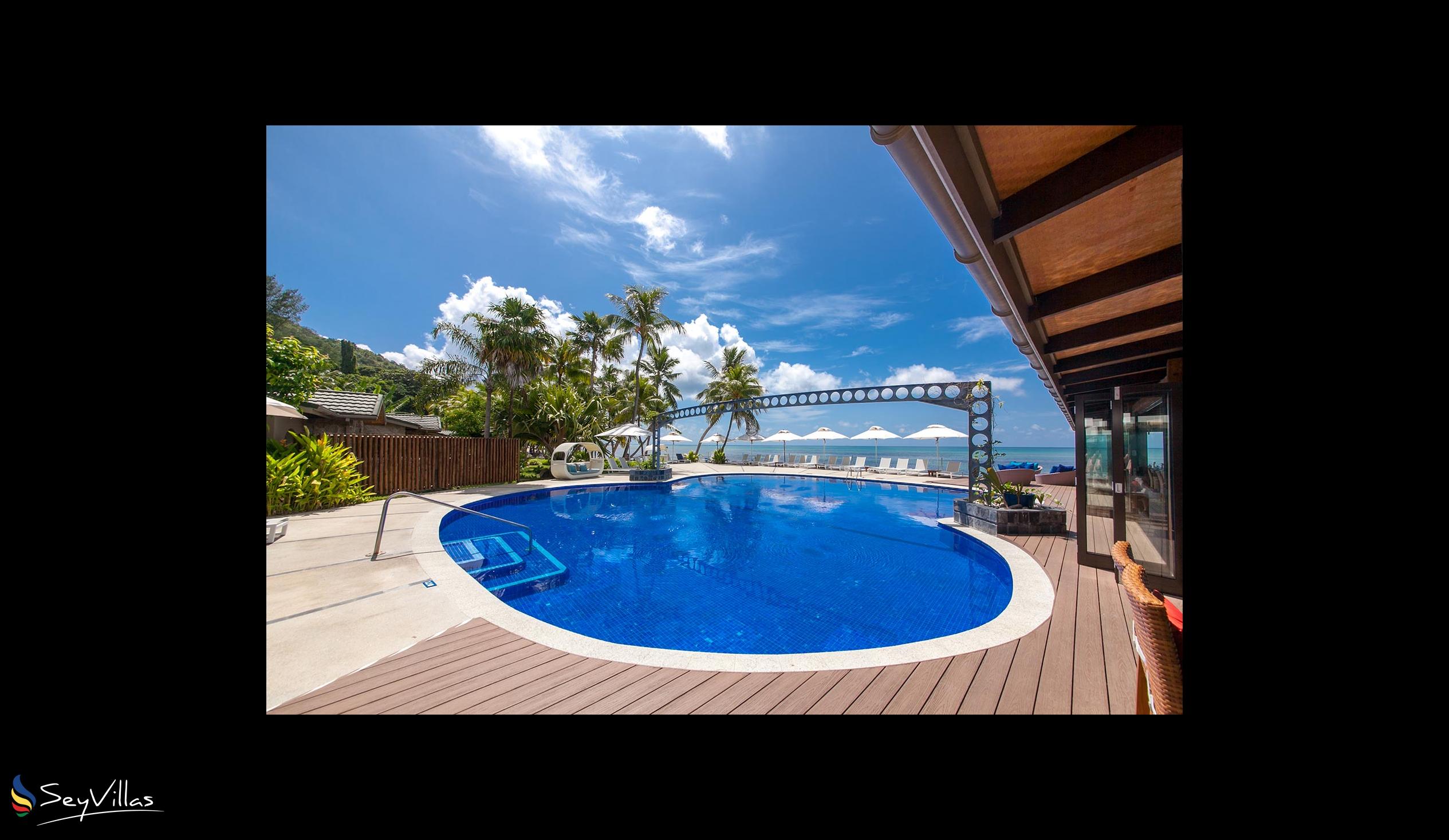 Photo 19: Coco de Mer & Black Parrot Suites - Outdoor area - Praslin (Seychelles)